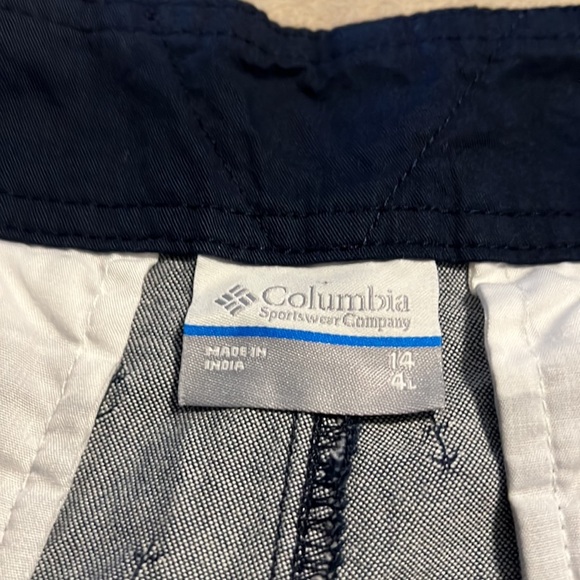 Columbia Shorts with Anchor Print - Picture 9 of 9